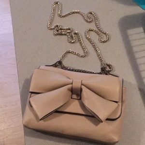 Crossbody purse